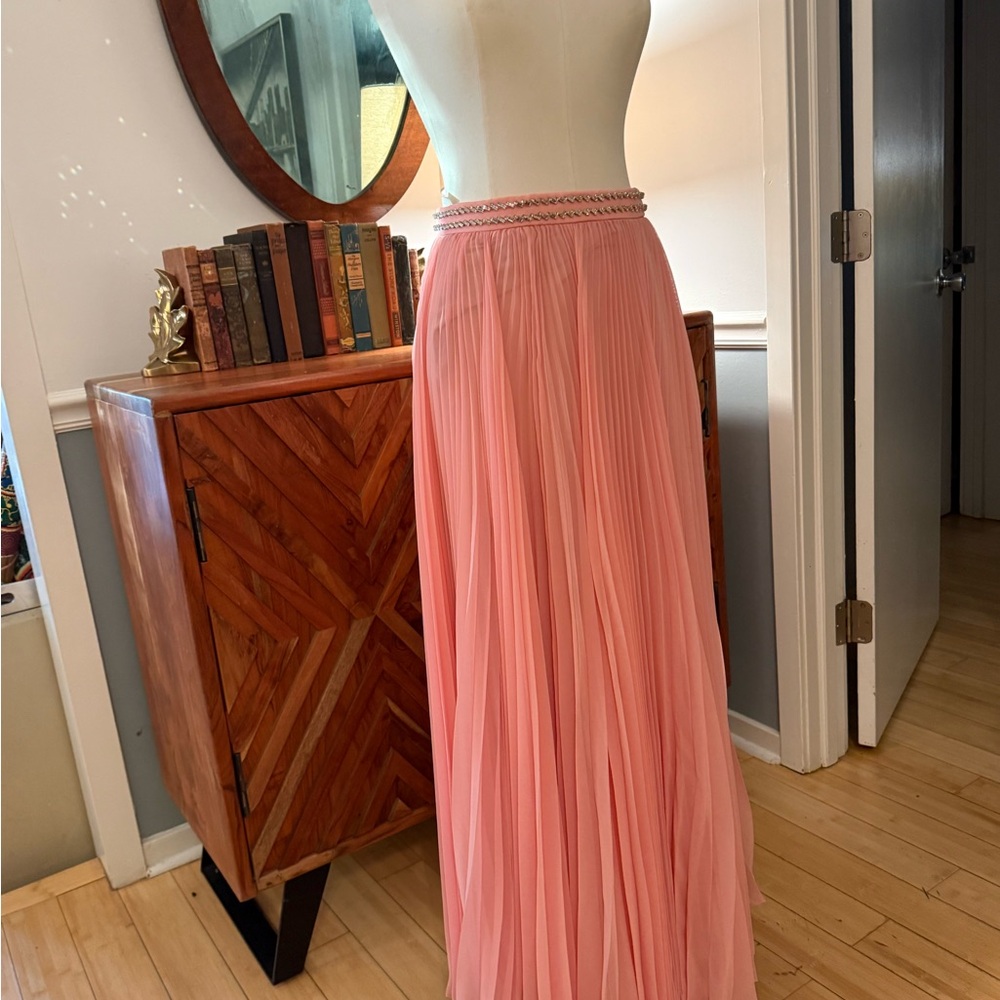 Prada Pink Skirt with Rhinestone crystal waistband Detail - Picture 4 of 10